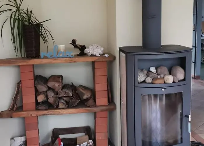 Chill Haus Mit Sauna Und Kamin بيت للعطل Groß Kreutz